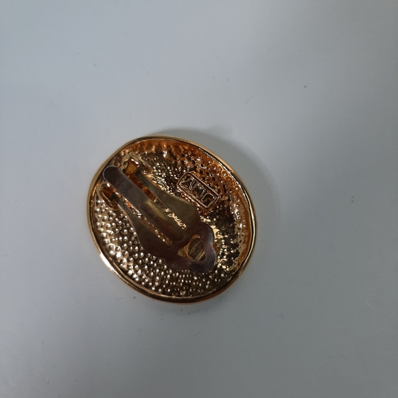 Vintage jones New York clip on earrings - Picture 4 of 4